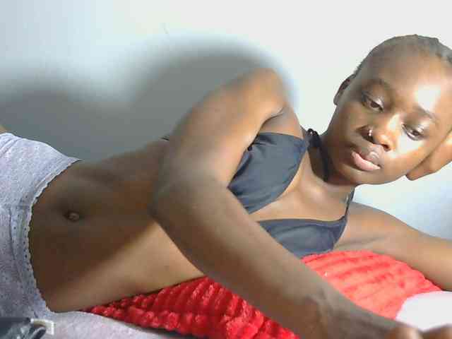 Melaninqueen19 webcam