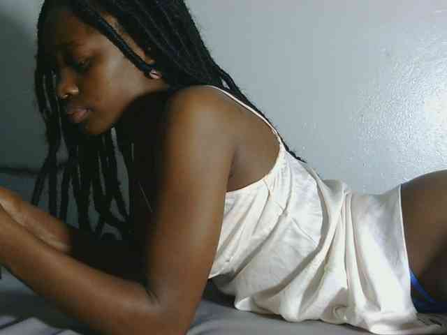 Melaninqueen19 webcam