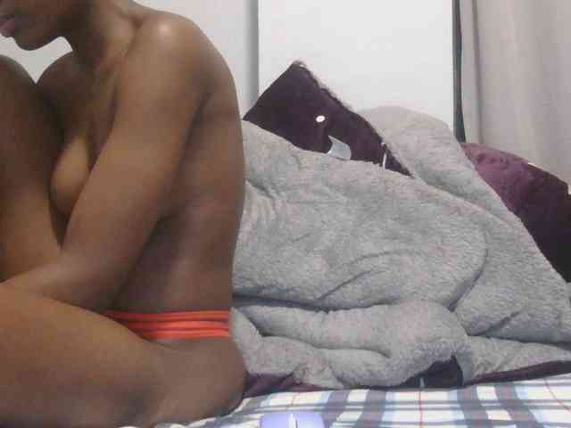 Melaninqueen19 webcam