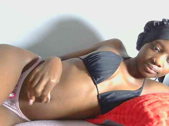 Melaninqueen19 webcam