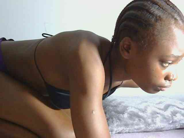 Melaninqueen19 webcam