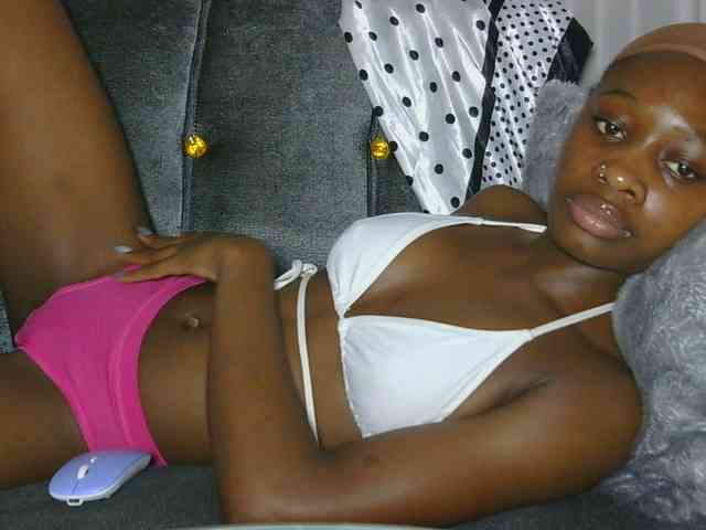 Melaninqueen19 webcam