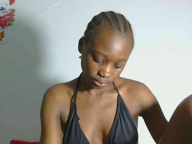 Melaninqueen19 webcam