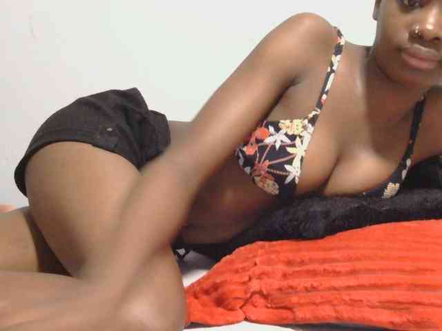 Melaninqueen19 webcam