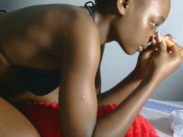 Melaninqueen19 webcam