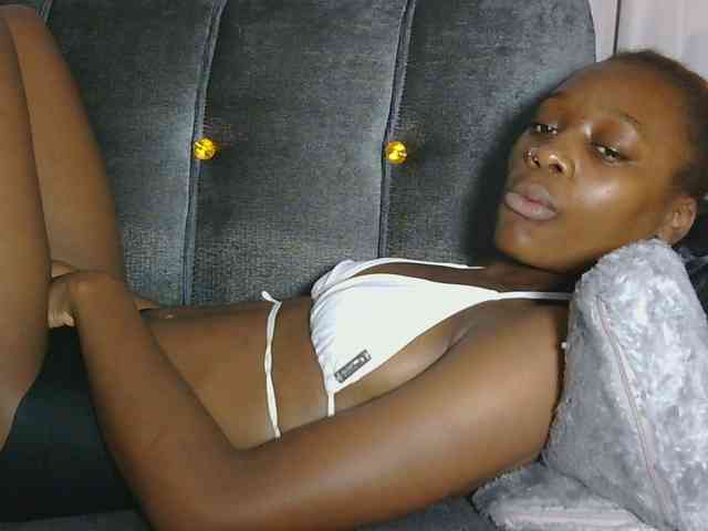 Melaninqueen19 webcam