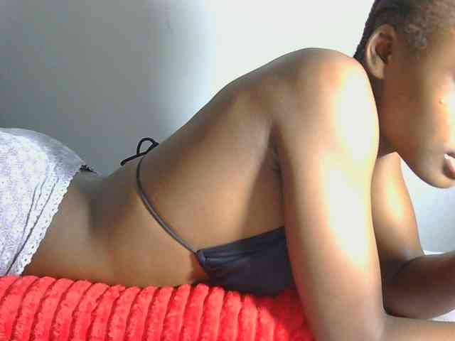 Melaninqueen19 webcam