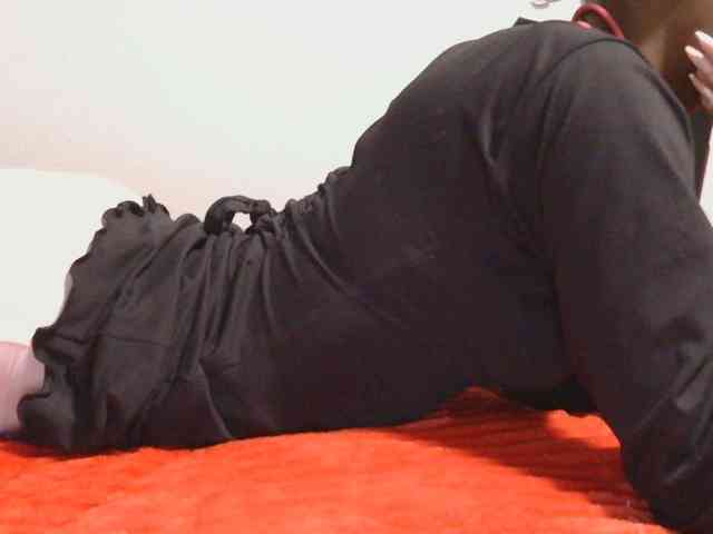 Melaninqueen19 webcam