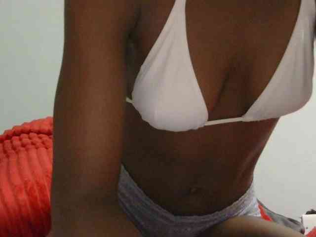 Melaninqueen19 webcam