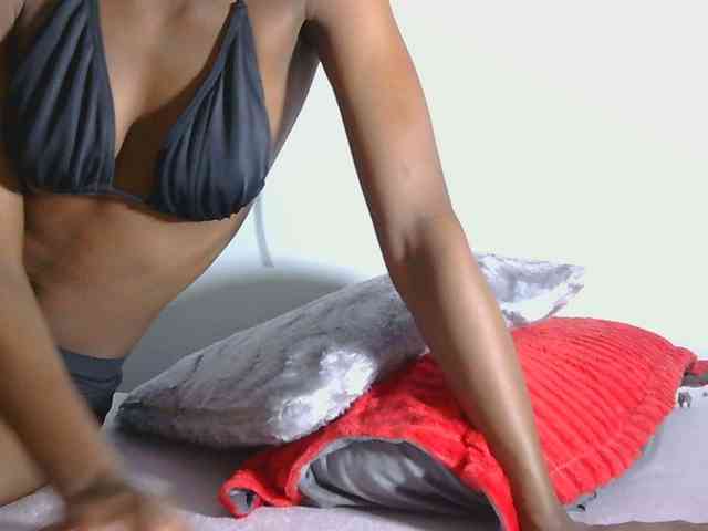 Melaninqueen19 webcam