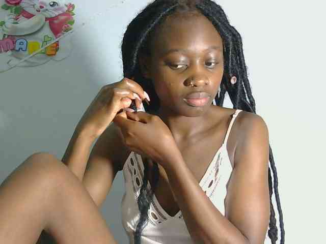 Melaninqueen19 webcam