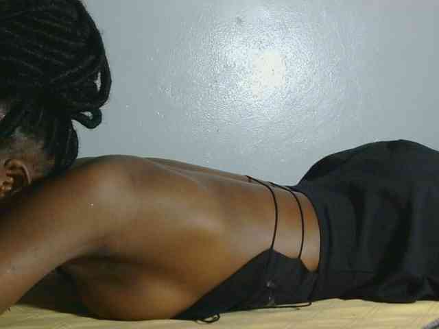 Melaninqueen19 webcam
