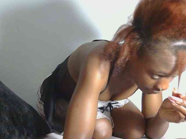 Melaninqueen19 webcam