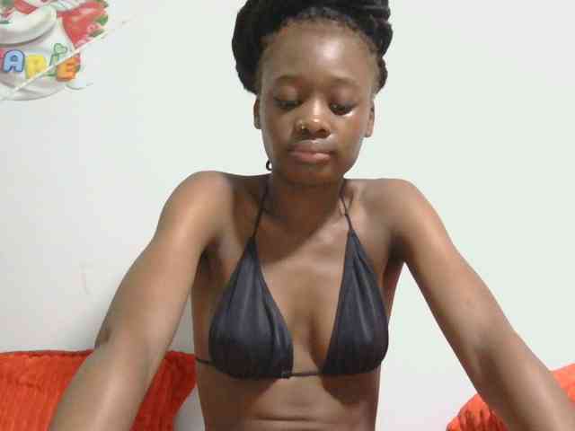 Melaninqueen19 webcam