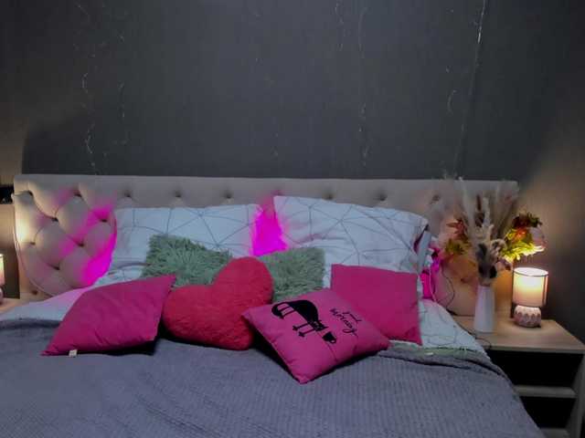 Malika-Scott's BongaCams show and profile