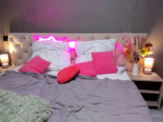 Malika-Scott's BongaCams show and profile