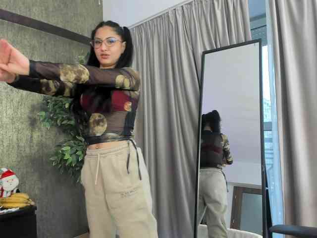 MelodyCruze MelodyCruze