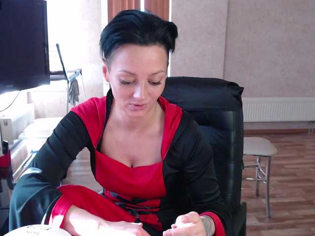 Dorisrus's BongaCams show and profile