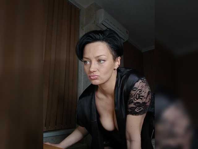 Dorisrus – webcam model profile photo