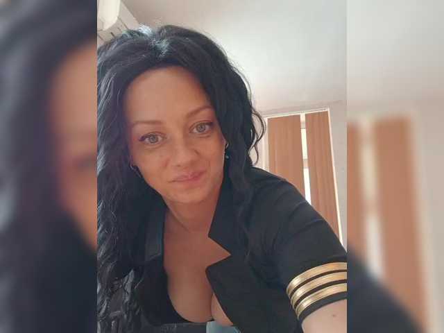 Dorisrus's BongaCams show and profile