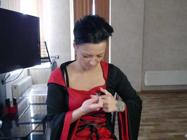 Dorisrus's BongaCams show and profile