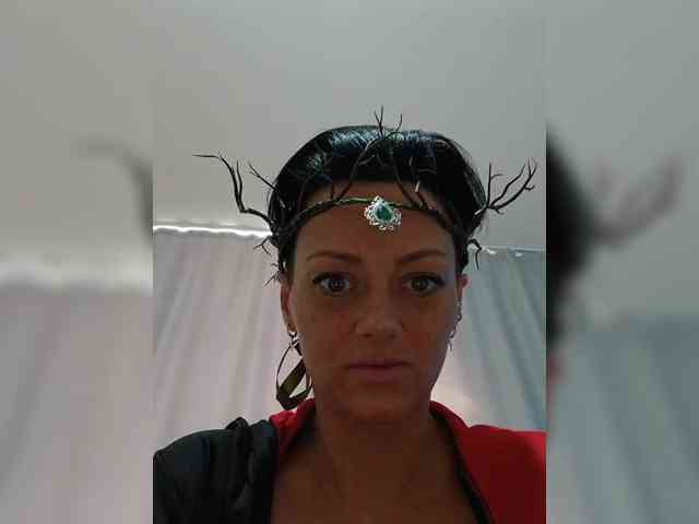 Dorisrus Live Webcam on BongaCams