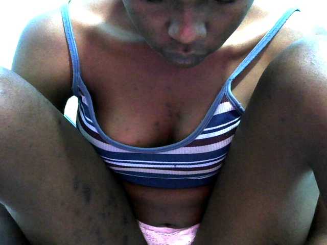 hey-its-nova's BongaCams show and profile