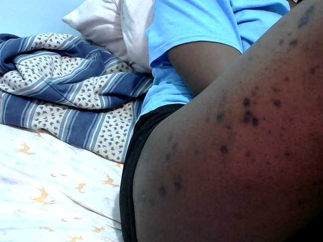 hey-its-nova's BongaCams show and profile