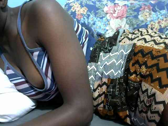 hey-its-nova Live Webcam on BongaCams