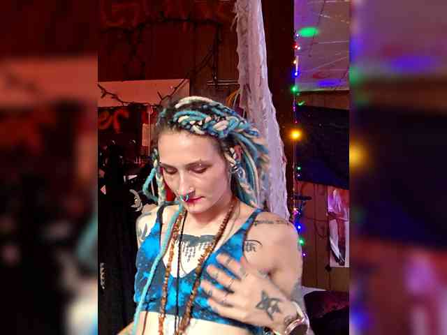 Dhaliamoon1 Dhaliamoon1