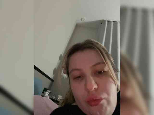 angelaaxa
