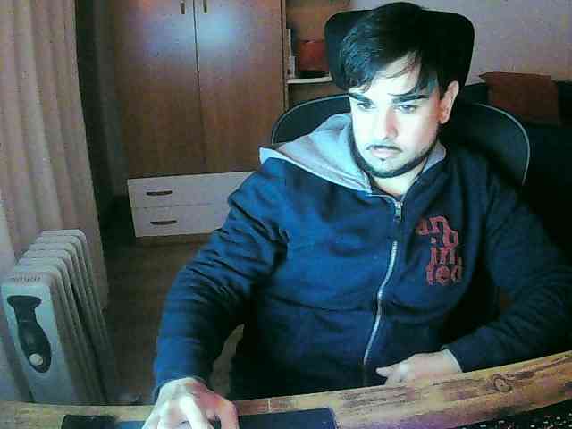 Aalanhtt Live Webcam on BongaCams