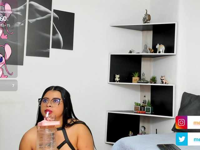 selena-f's BongaCams show and profile