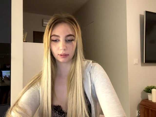 LilyHot