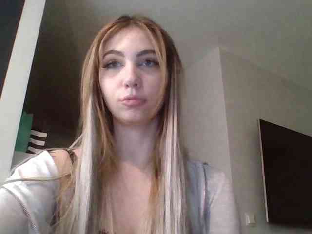 LilyHot webcam