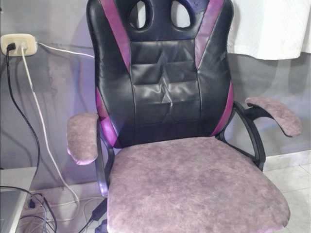 ladynemesis00's BongaCams show and profile