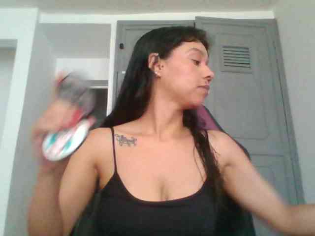 ladynemesis00 webcam