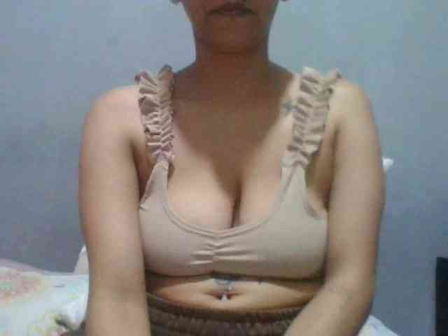 ladynemesis00 webcam