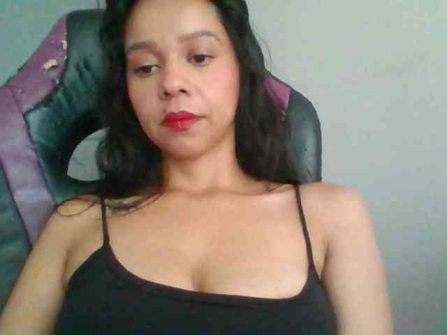 ladynemesis00 Live Webcam on BongaCams