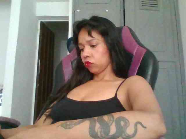 ladynemesis00 webcam