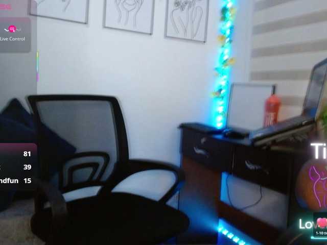 Antonella-Maiky's BongaCams show and profile