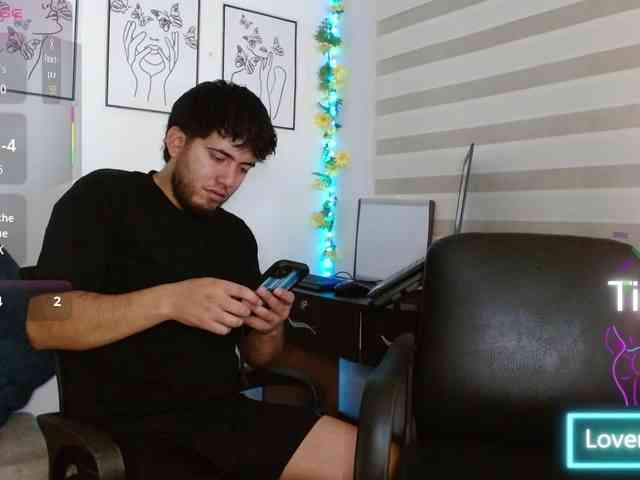 Antonella-Maiky webcam