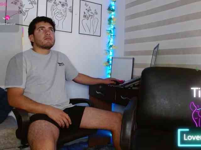 Antonella-Maiky webcam