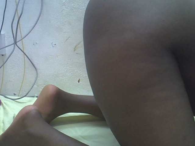 Sexxyboobs2's BongaCams show and profile