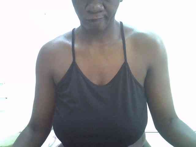 Sexxyboobs2 webcam
