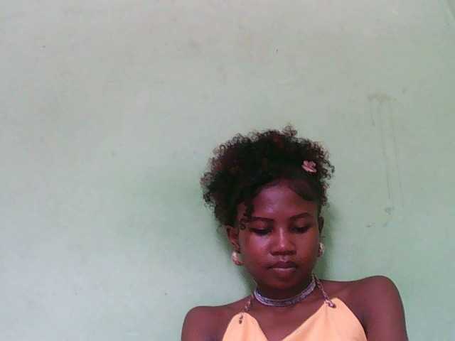 Sylvia6's BongaCams show and profile