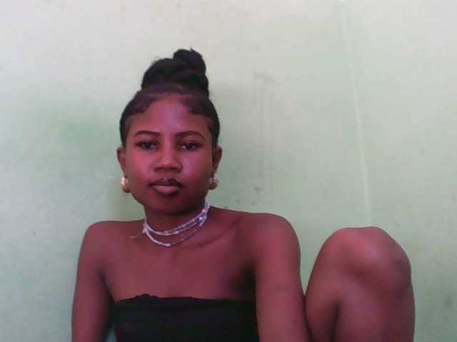 Sylvia6's BongaCams show and profile