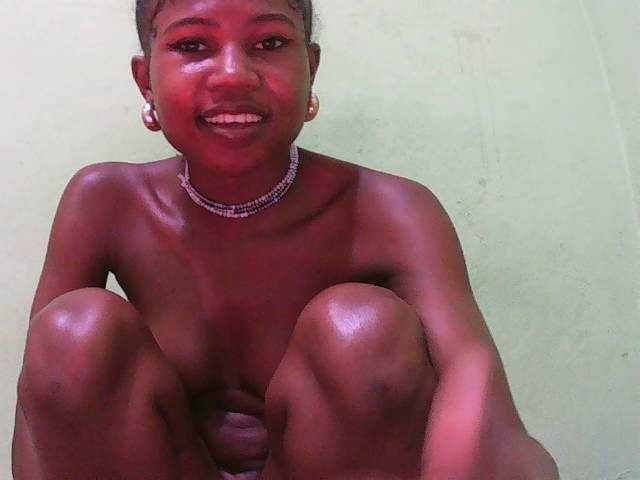 Sylvia6's BongaCams show and profile