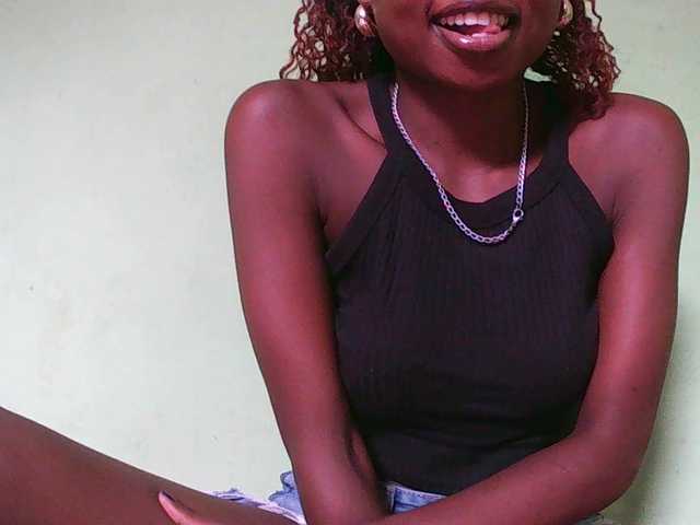 Sylvia6's BongaCams show and profile