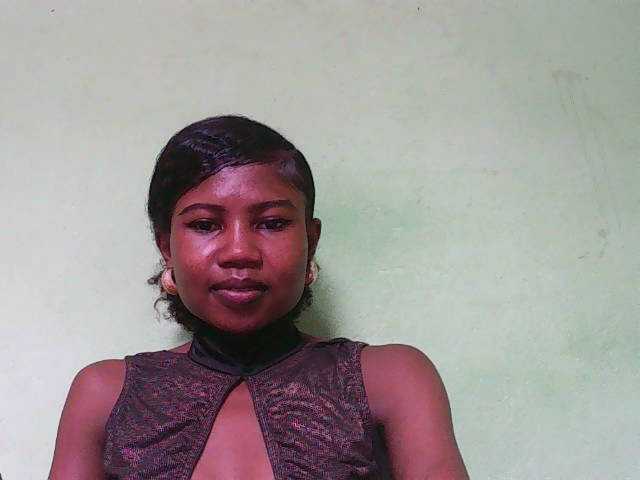 Sylvia6's BongaCams show and profile